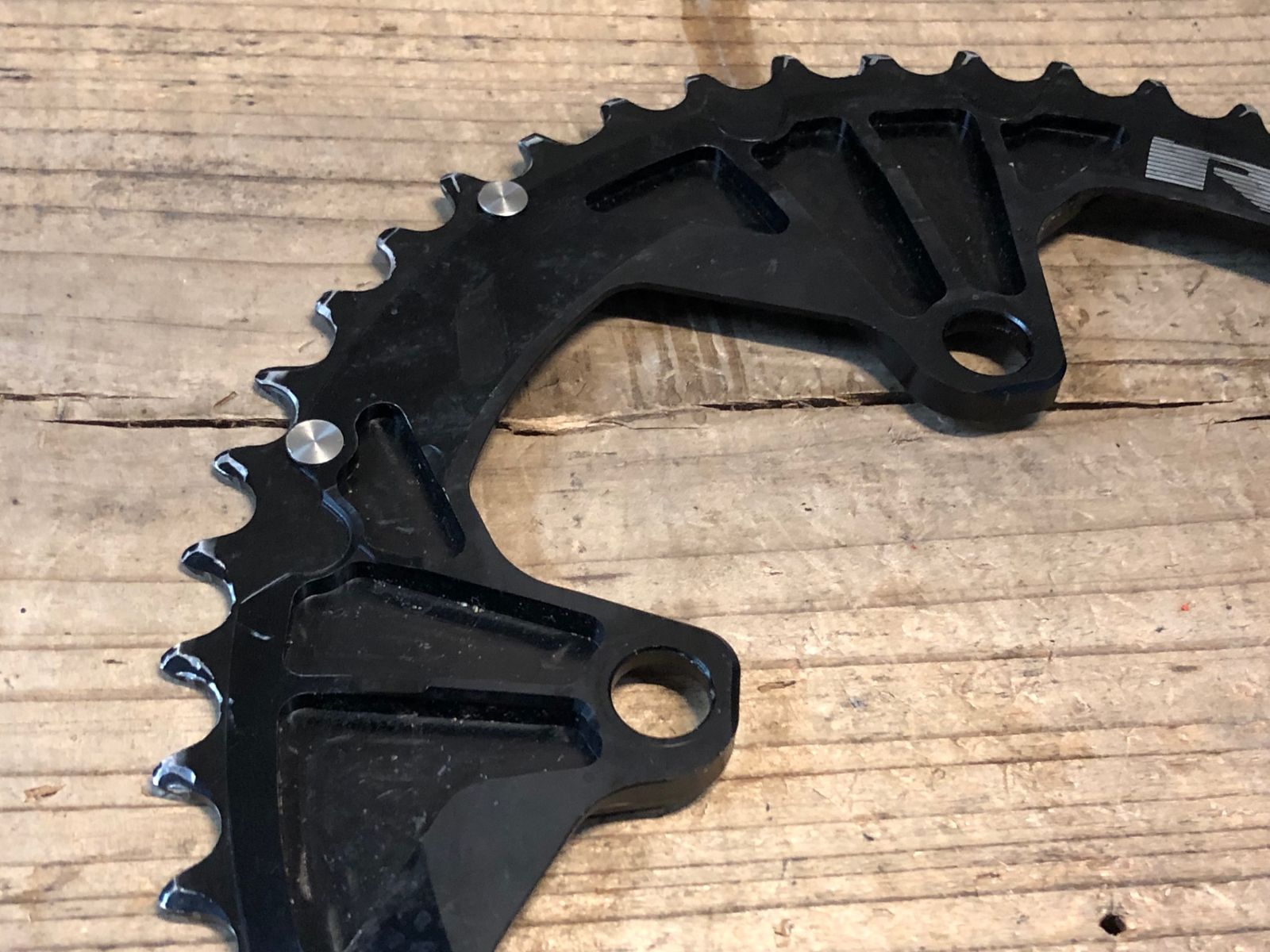 JP618 ローター ROTOR QRINGS 楕円チェーンリング アウター 52T 110BCD