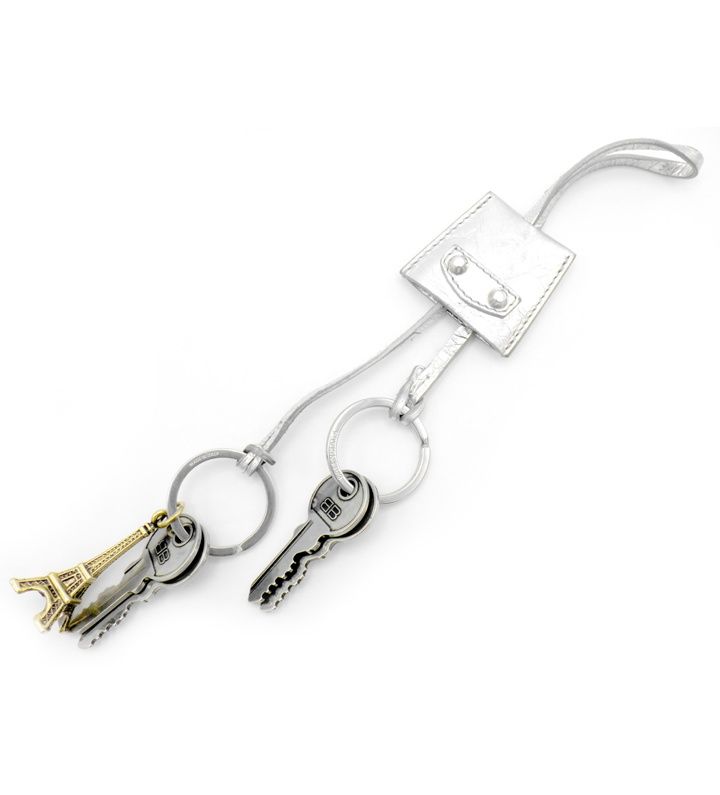 バレンシアガ BALENCIAGA 24SS 【 LE CITY CHARM 79564 】エッフェル塔