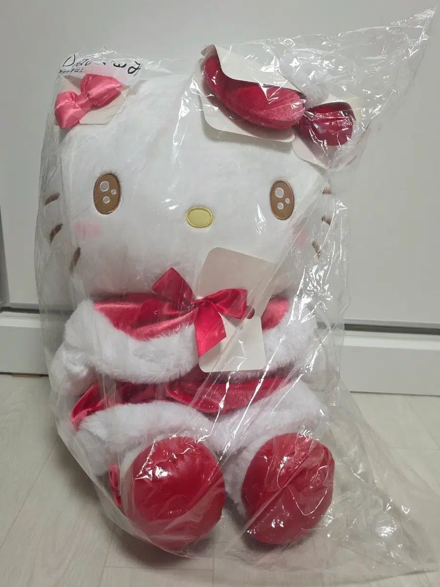 ハローキティ 冬 COOGI クジ 1等賞