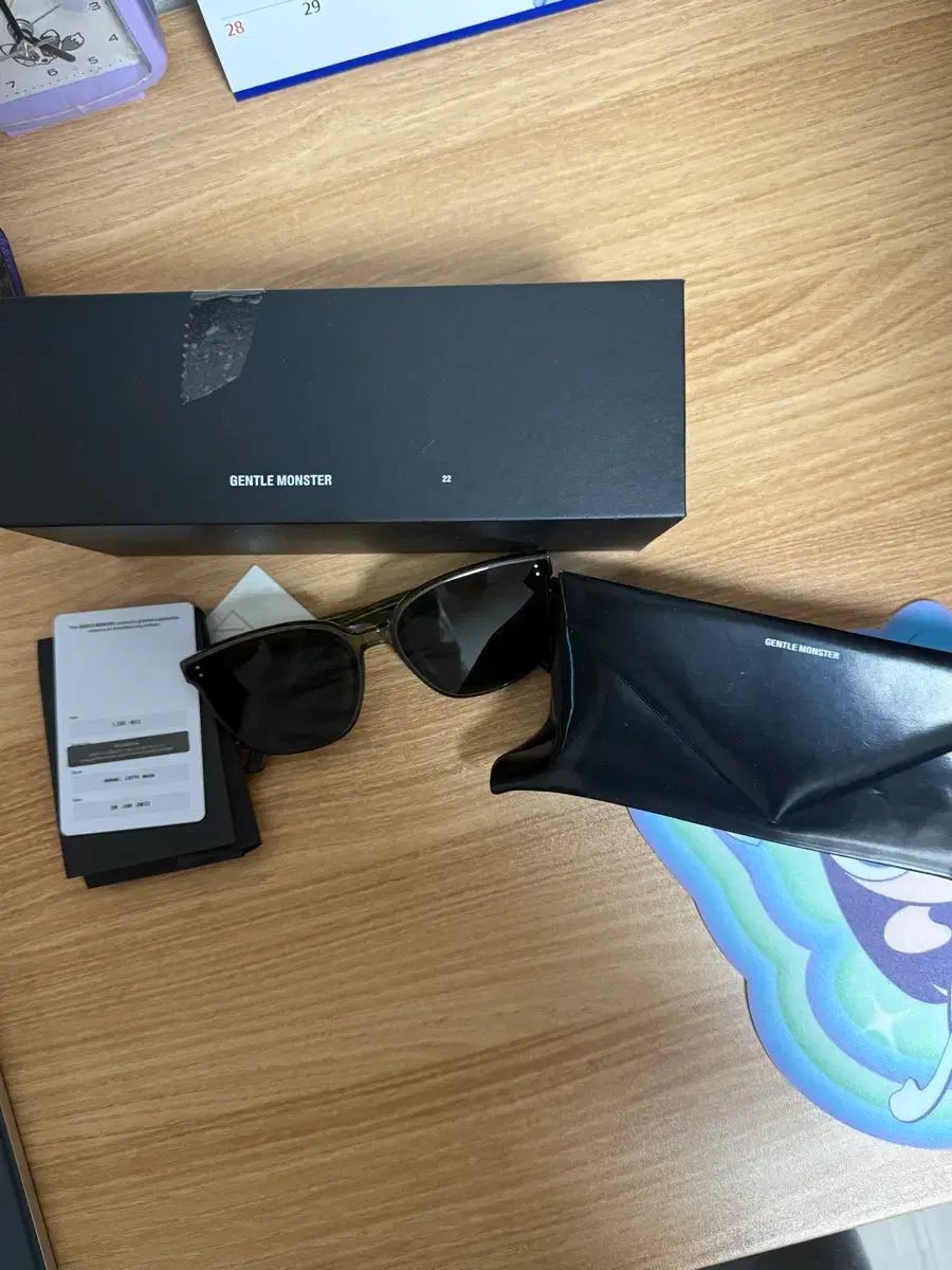 GENTLE MONSTER ジェントルモンスター LEE 01