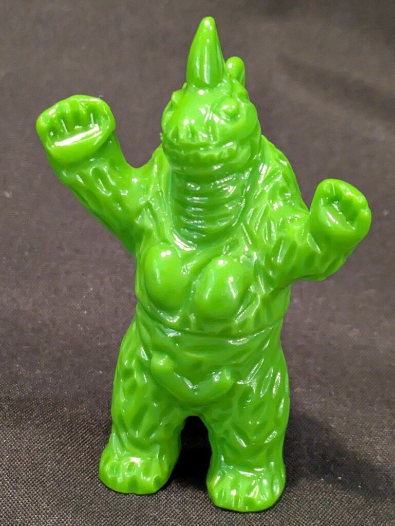 ぶたのはな じゃんけんバトル スノーゴン 緑成型 未塗装