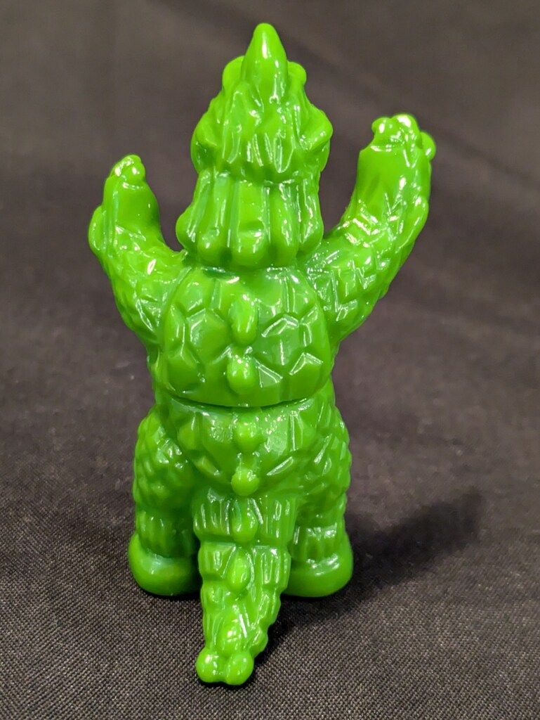 ぶたのはな じゃんけんバトル ゴメス 緑成型 未塗装