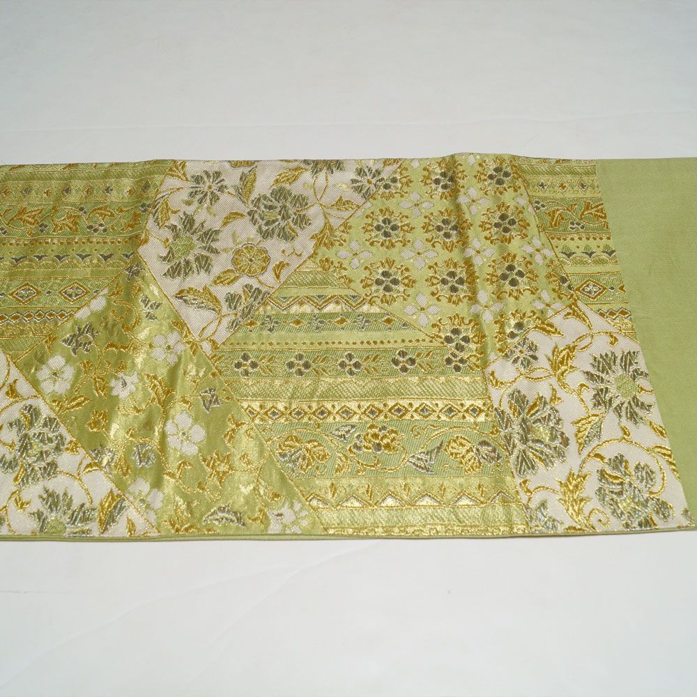 袋帯 裂取に唐花、更紗模様 金糸 六通柄 萌黄色系 【袋帯 中古 袋帯