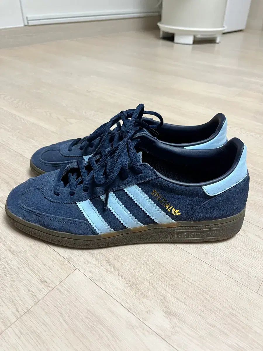 アディダス スペツィアル ネイビー 260 出品 - メルカリ
