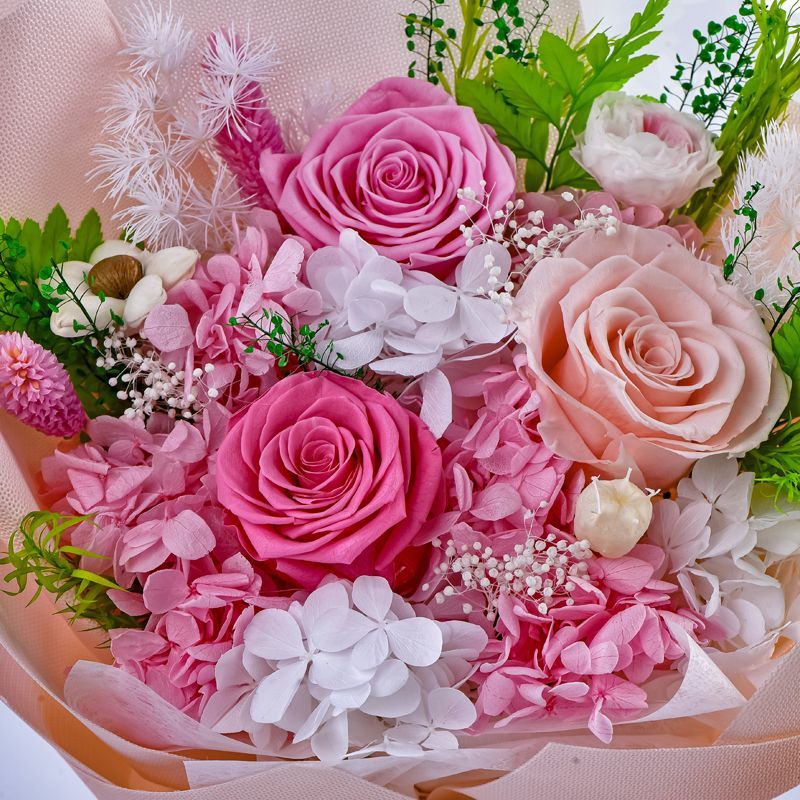 プリザーブドローズ4輪入り 花束 ピンク系花材 佐川で発送 プレゼント