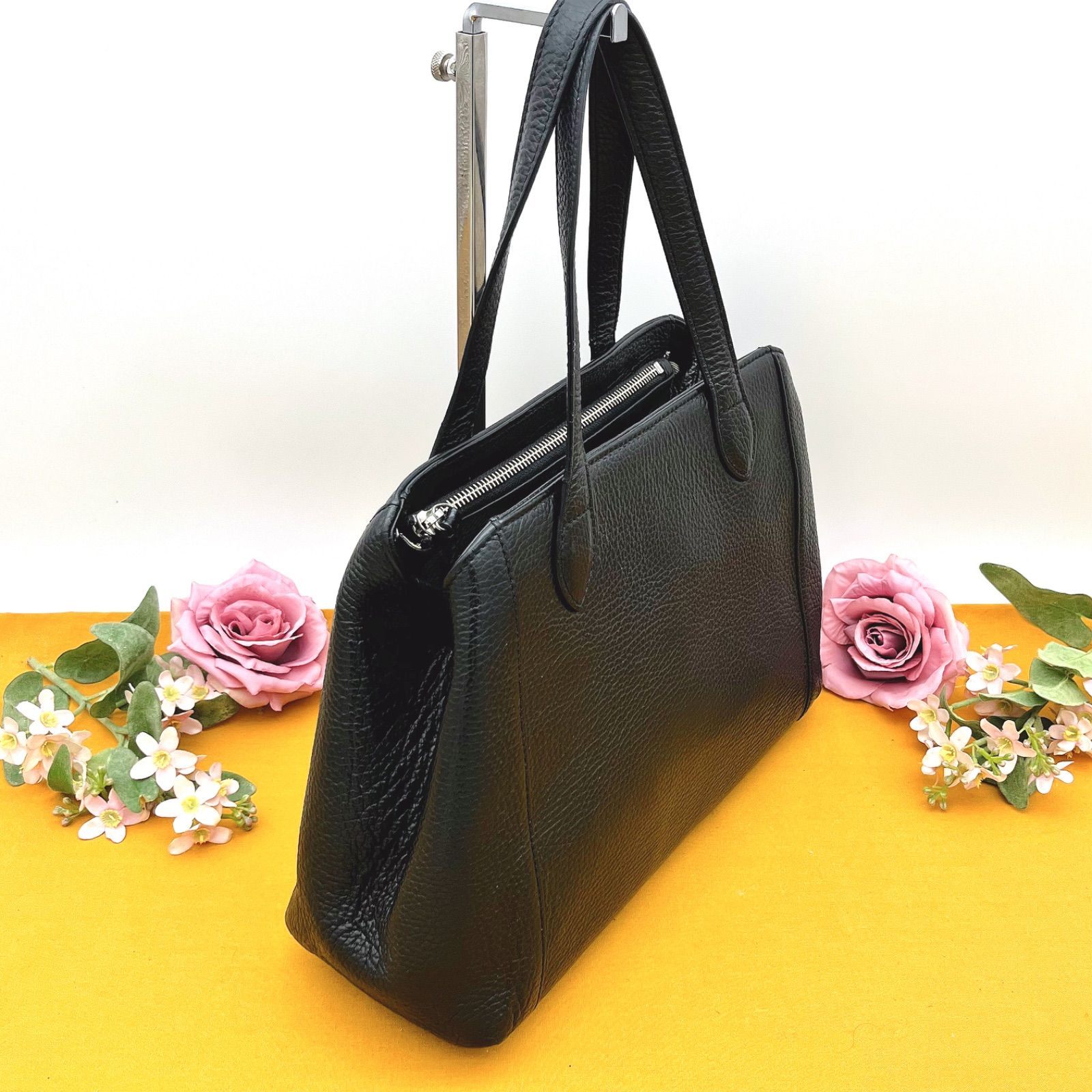 専用品WAKO ワコウ 銀座和光 シボ革 レザー ブラック ハンドバッグ ✨美品✨WAKO 銀座和光 シボ革 カーフレザー ブラック ハンドバッグ