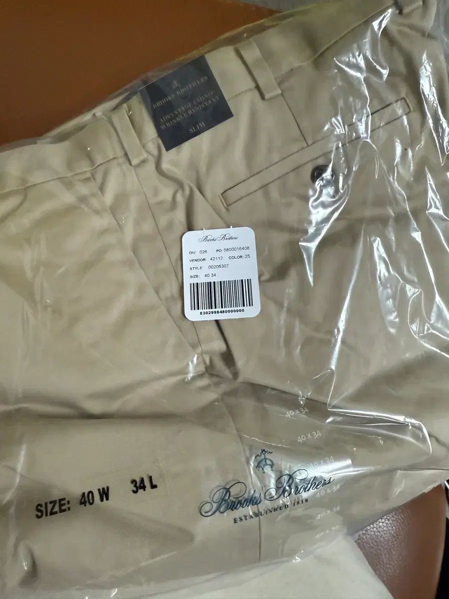 ブルックス ブラザーズ チノ スリムフィット ベージュ