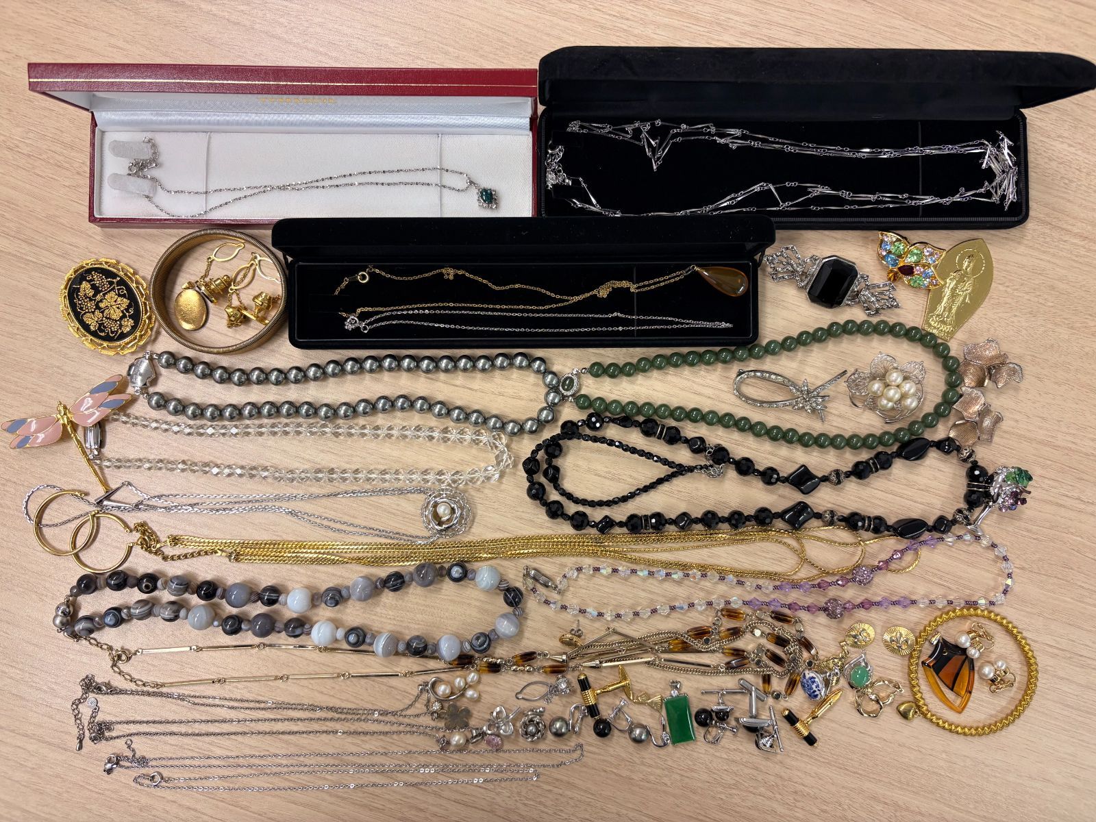 チ*コ様 アクセサリー ジュエリー まとめ売り セット 遺品整理 ネックレス 断 遺品整理・まとめ売り】アクセサリー ジュエリー ネックレス 3 - メルカリ