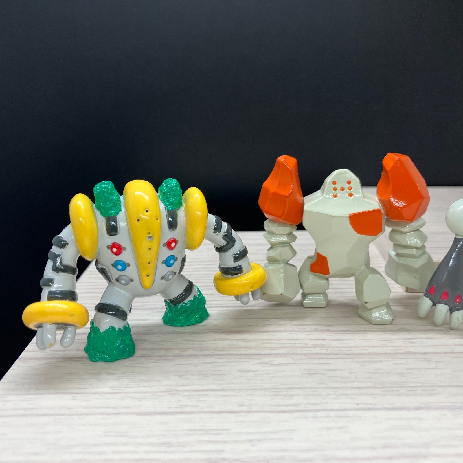 モンコレ 廃盤 レジギガス レジロック レジスチル レジアイス 【A-1