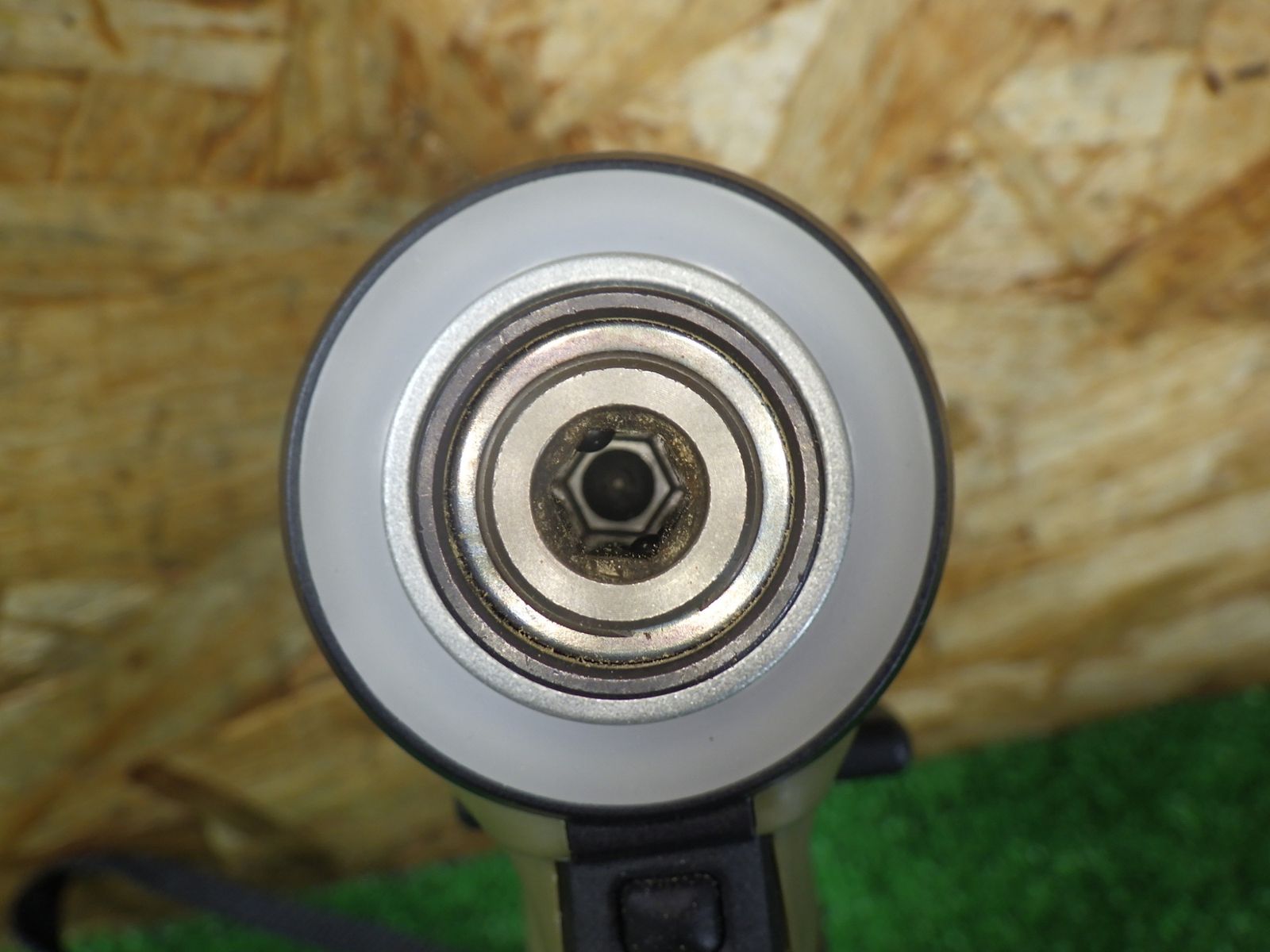 マキタ 18 V インパクトドライバー TD 173 D 本体のみ 充電式 電動工具 makita 品