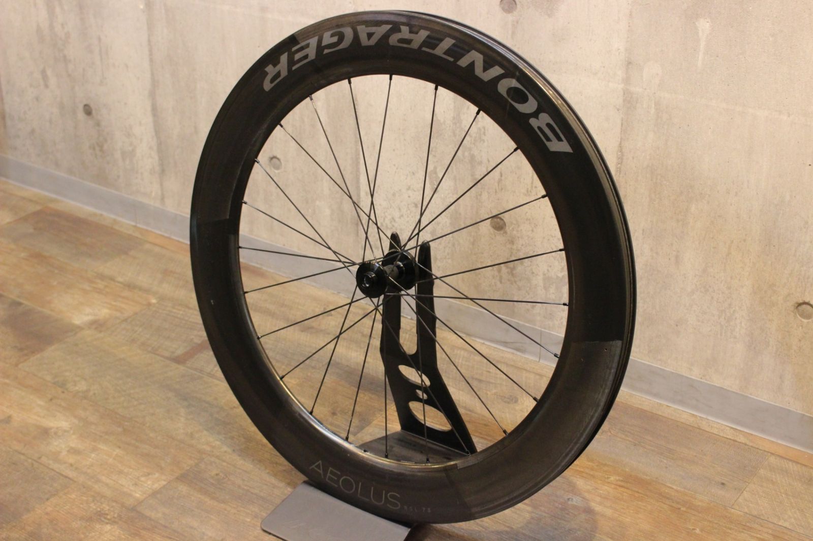 ボントレガー BONTRAGER アイオロス AEOLUS RSL75 TLR DISC カーボン