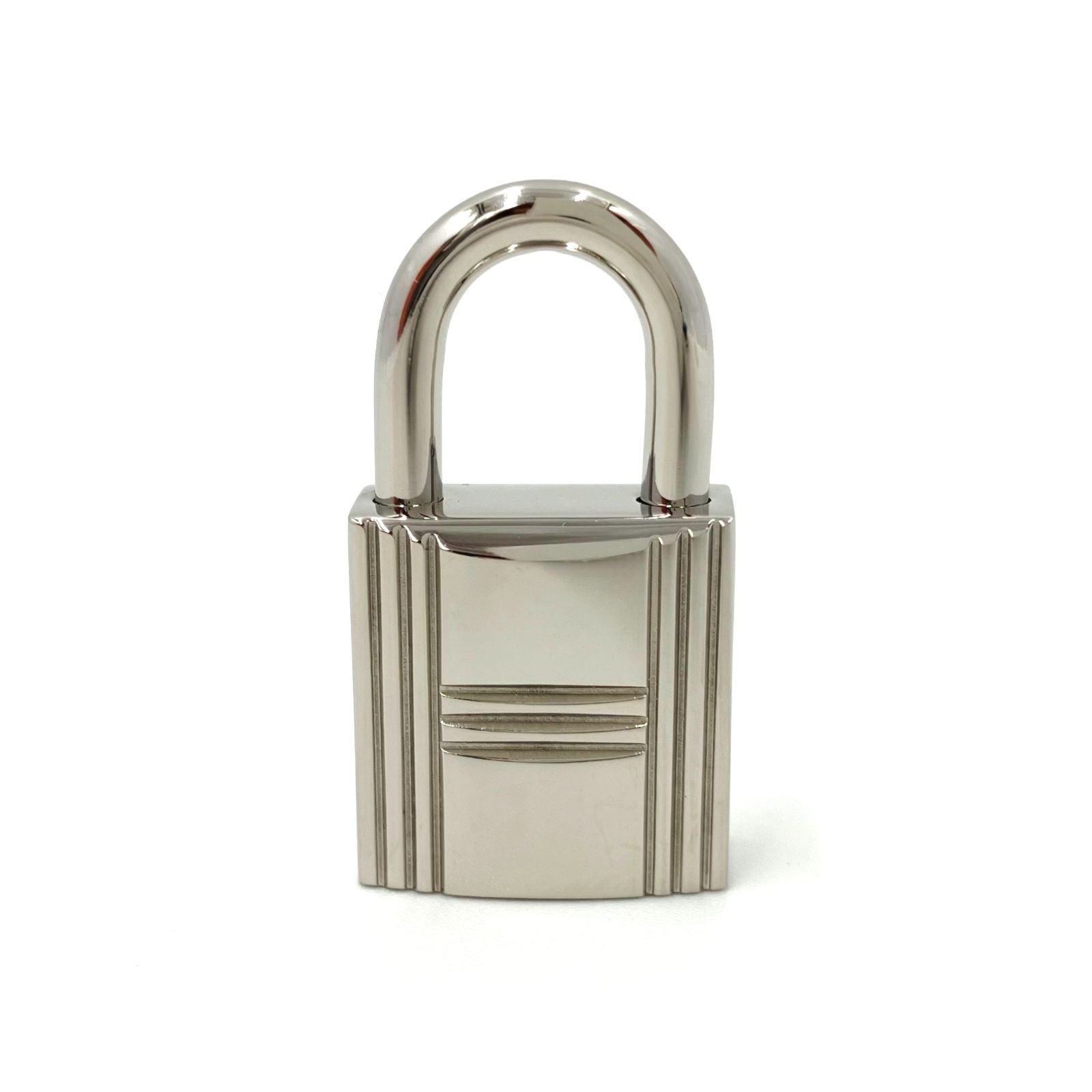 極美品 HERMES エルメス カデナ 111番 南京錠 鍵付き シルバー パッド