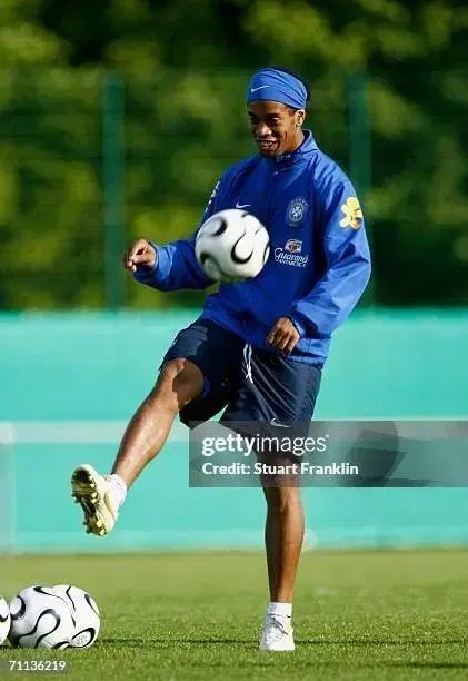 06-08 ブラジル NIKE ウーブン ジャケット XL 110