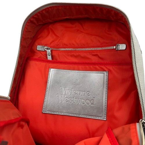 未使用品✨VivienneWestwoodメタリックユーティリティリュック VivienneWestwood メタリックユーティリティ リュック バックパック