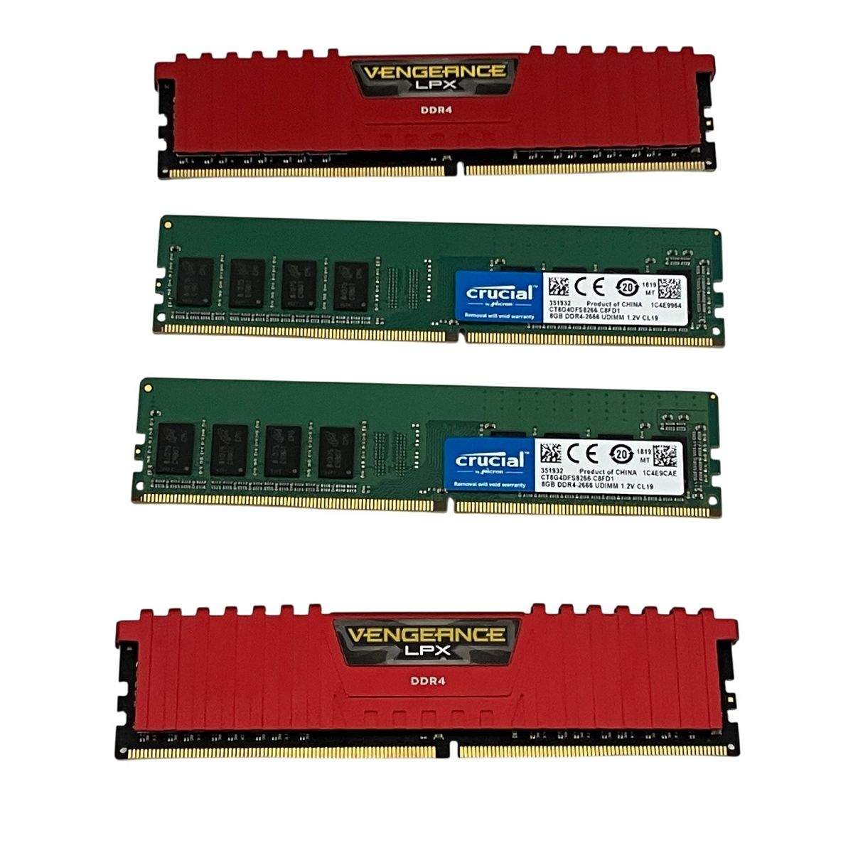 crucial CORSAIR 8GB DDR4 2666 メモリ 4枚セット 中古 T10726512
