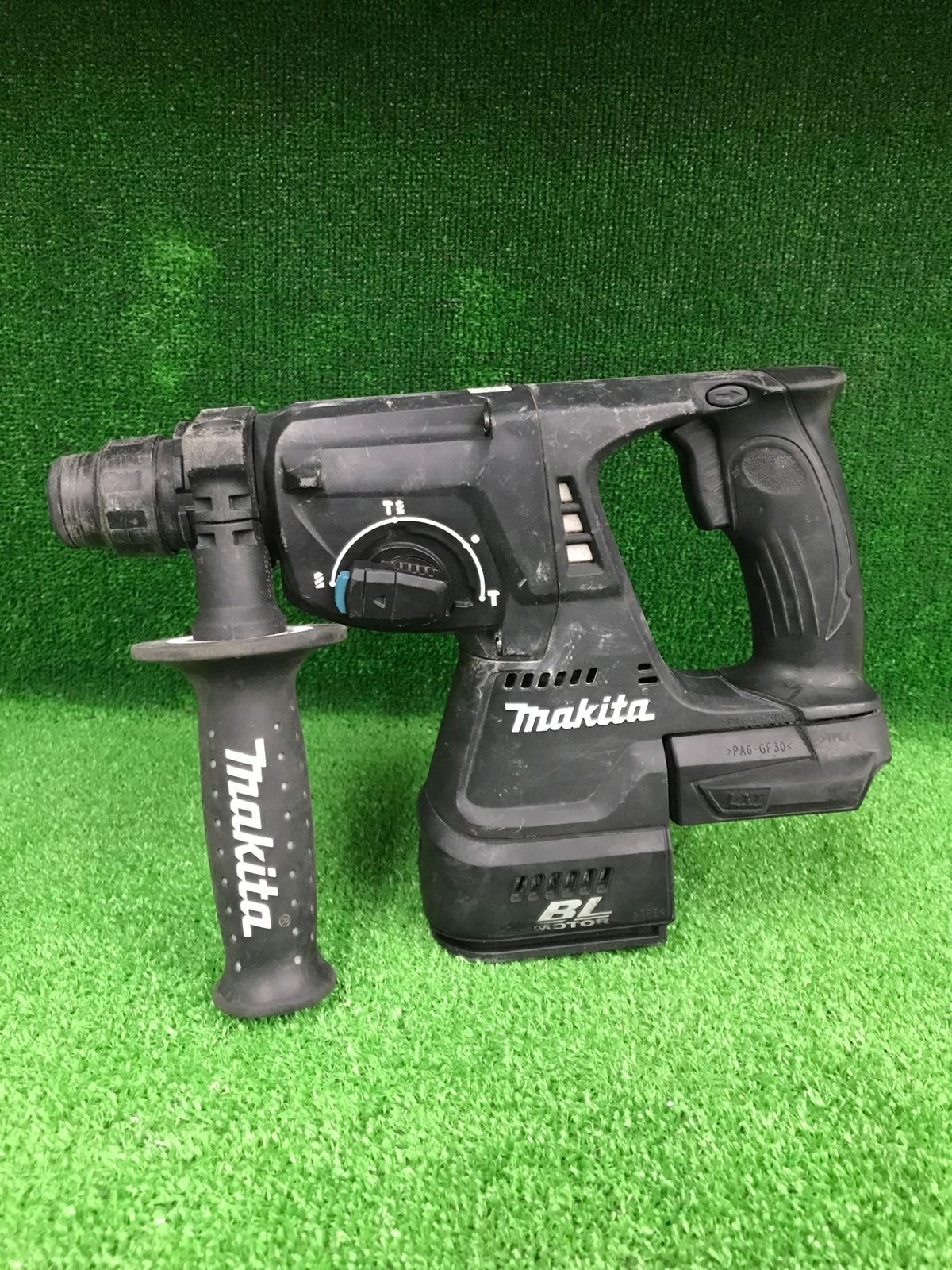 品 0906 makita マキタ 18 v 24㎜充電式ハンマドリル 黒 本体のみ