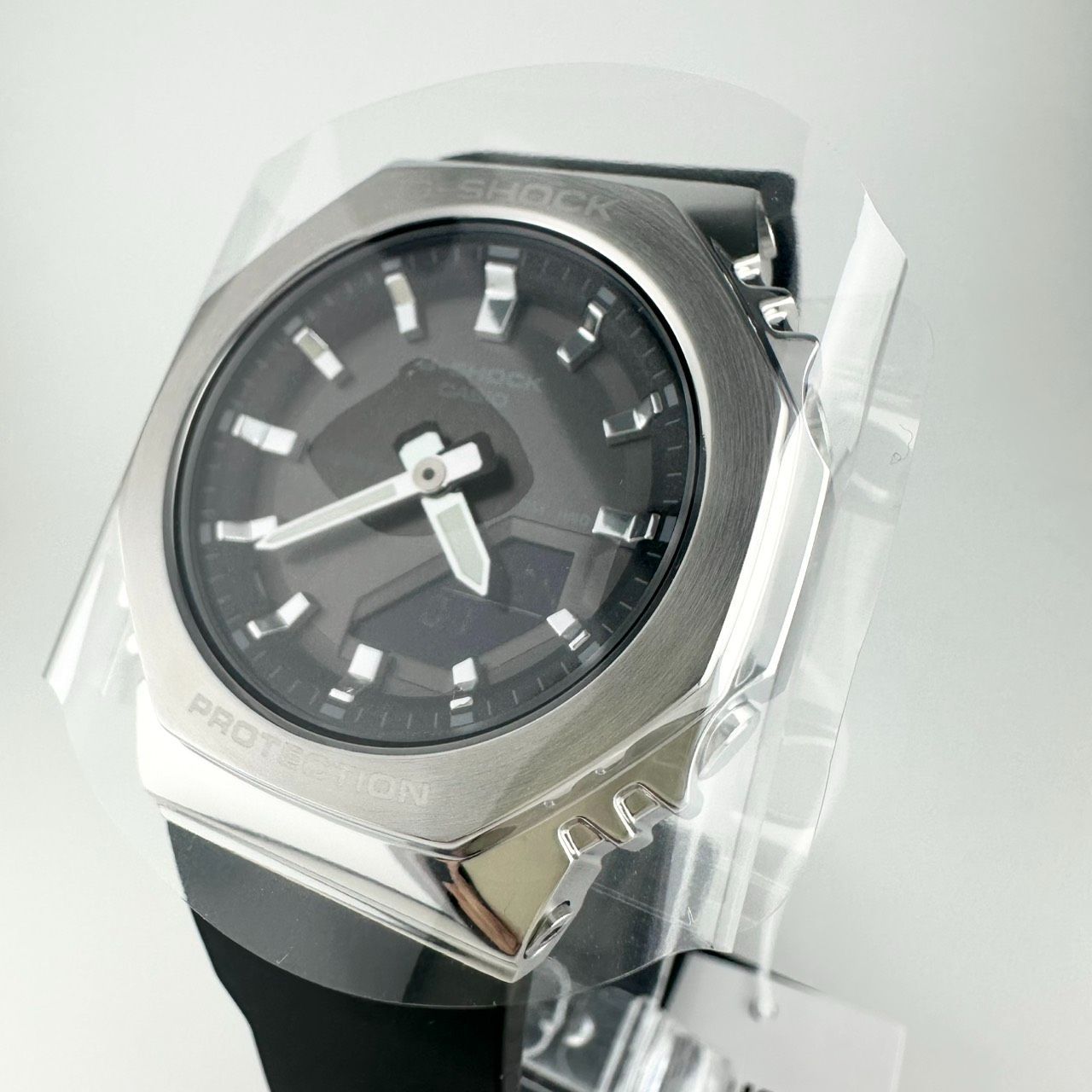 CACIO カシオ 腕時計 G-SHOCK ジーショック メタルカバード 環境配慮素材採用 GM-S 2110-1 A 1 JF レディース シルバー×ブラック