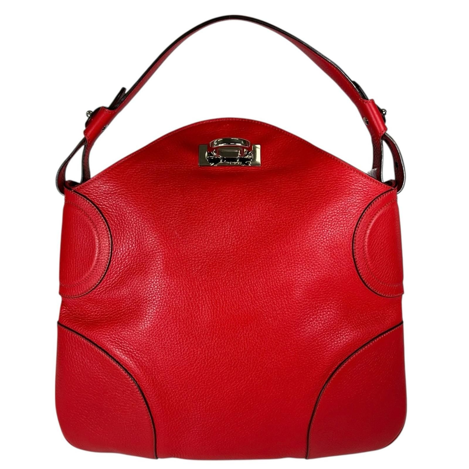 美品 Salvatore Ferragamo サルヴァトーレフェラガモ ショルダーバッグ