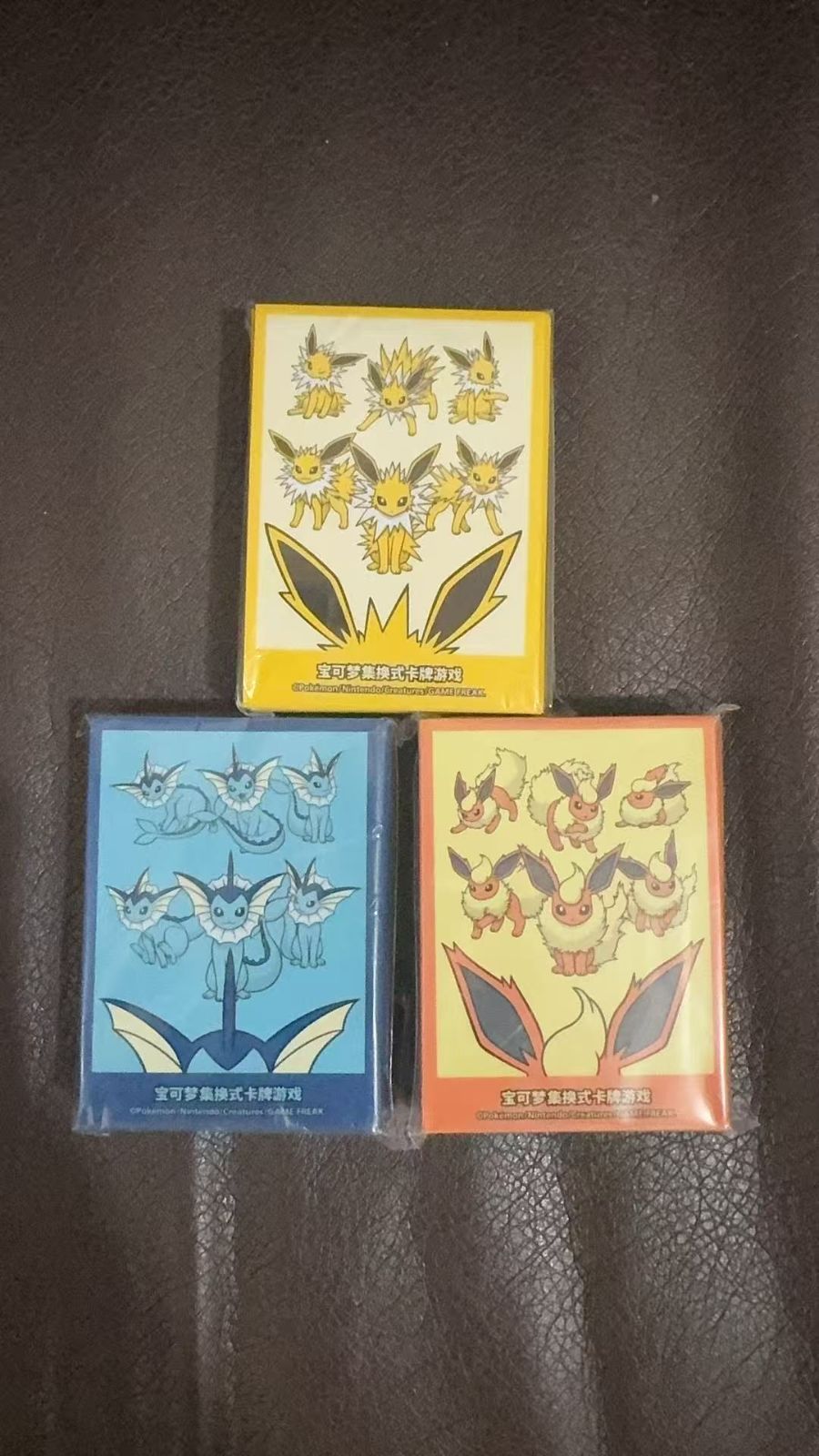 ポケモンカード 海外限定 シャワーズ サンダース スリーブ ブースター