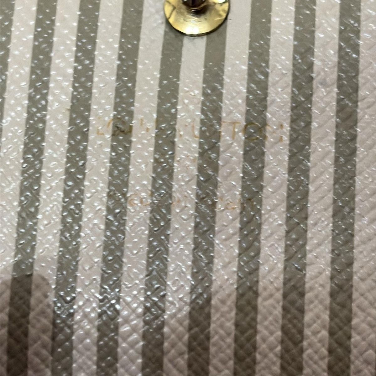 ポルトフォイユサラ