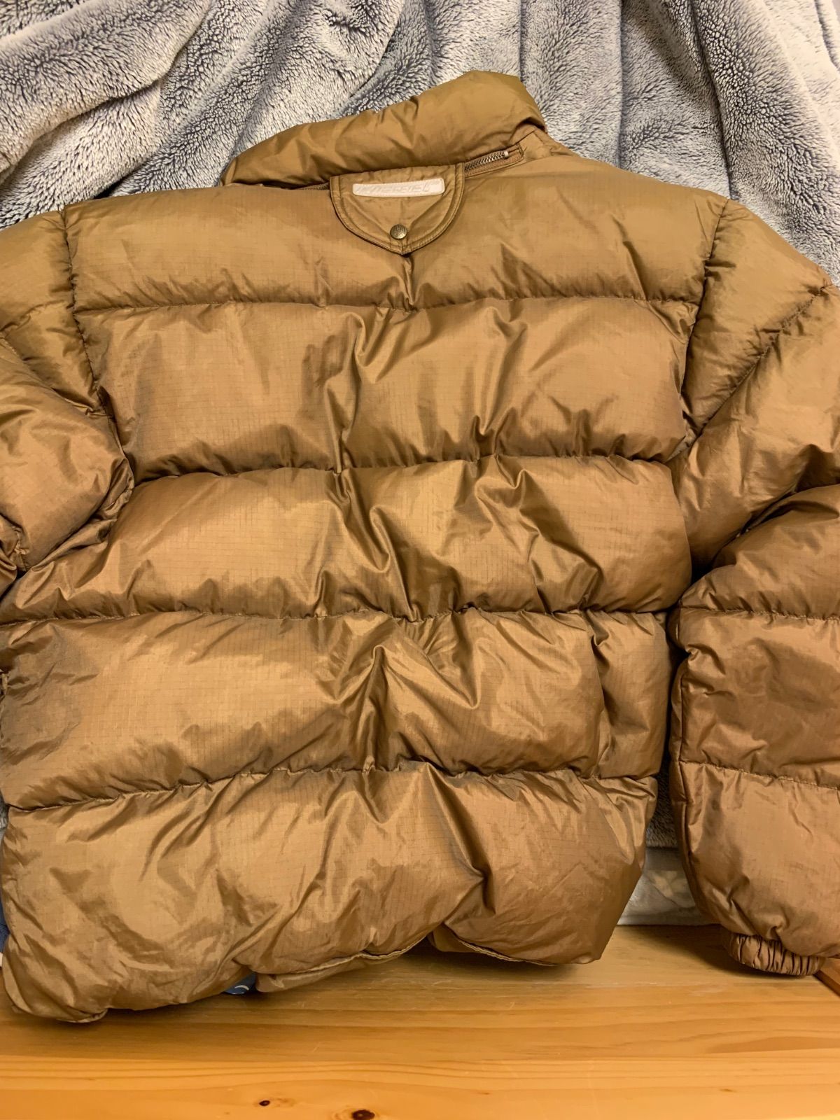 DIESEL ダウンジャケット(Mサイズ) 人気 DIESEL ディーゼルダウン