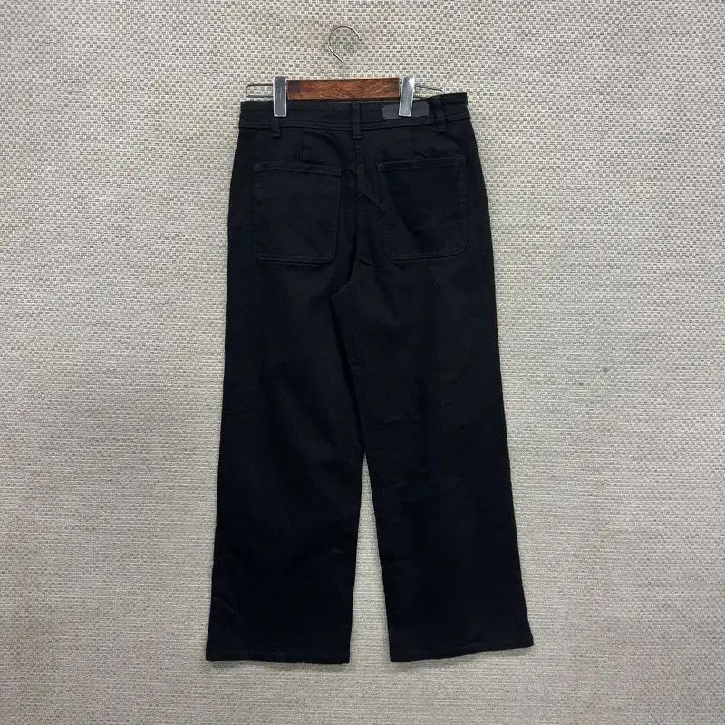 SJSJ The ワイドフィット ブラックジーン デニム 黒ズボン 64 A 02834