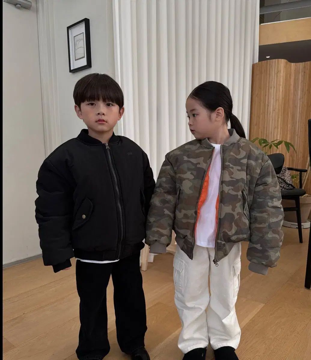 アーティックブルゾン