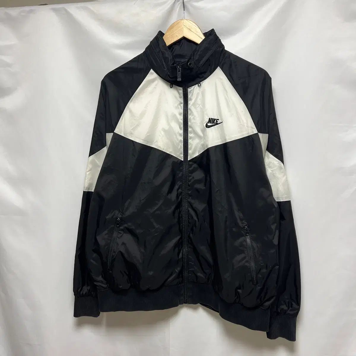 正規品/2XL NIKE ナイキ ウィンドランナー ウーブン エアジョーダン1