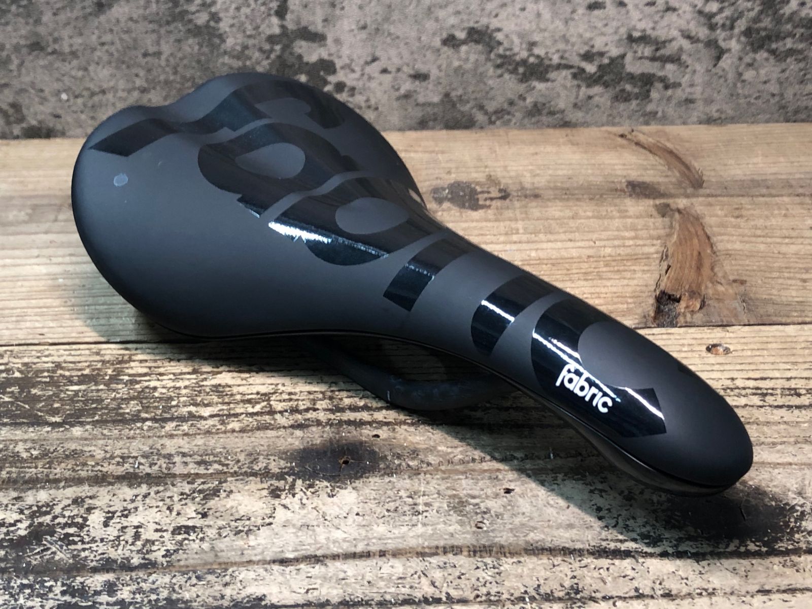 fabric SCOOP PRO RADIUS カーボンサドル fabric SCOOP PRO RADIUS カーボンサドル ファブリック Scoopシリーズ