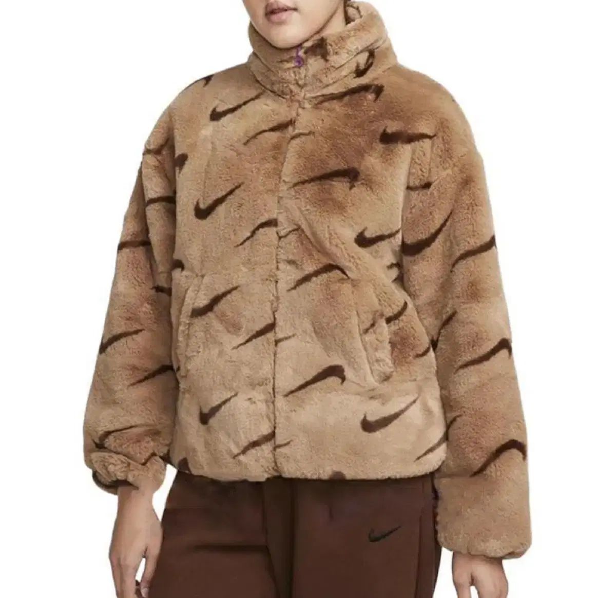 ナイキ ウィメンズ ファージャケット L 着用 5回未満