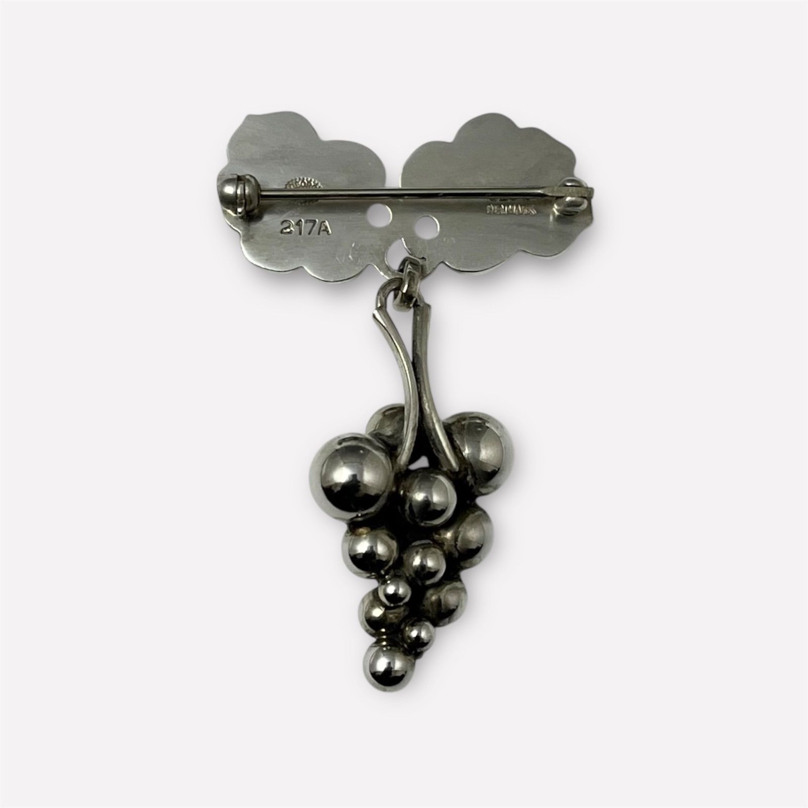 Georg Jensen ジョージジェンセン ブローチ ムーンライトグレープ