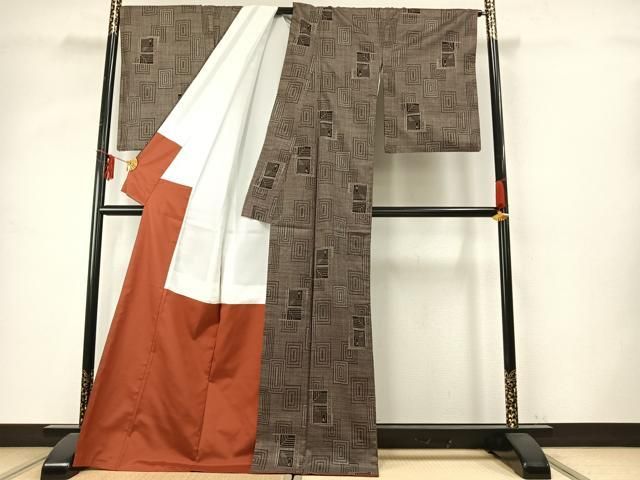  平和屋着物 本場大島紬 一元7マルキ 色紙重ね文 正絹 fy 紬 着物