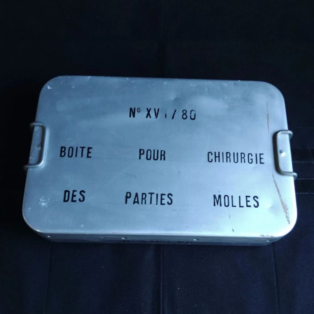 フランス軍実物 メディカル アルミケース