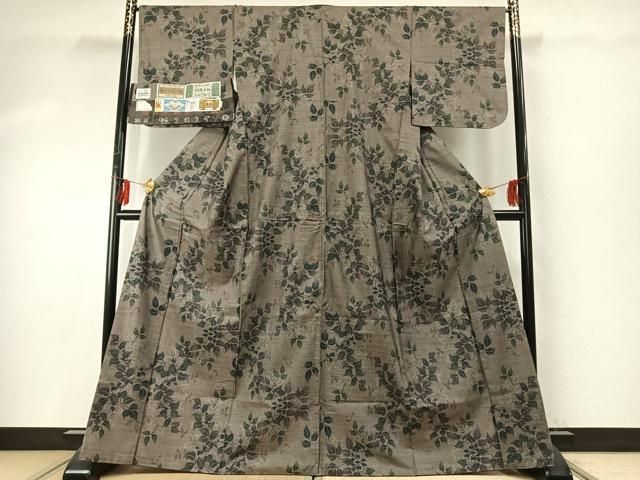 平和屋着物 本場大島紬 ともはら紬 カタス9マルキ 泥染め 手織 蔦の葉文 友原織物謹製 証紙付き 正絹 fy