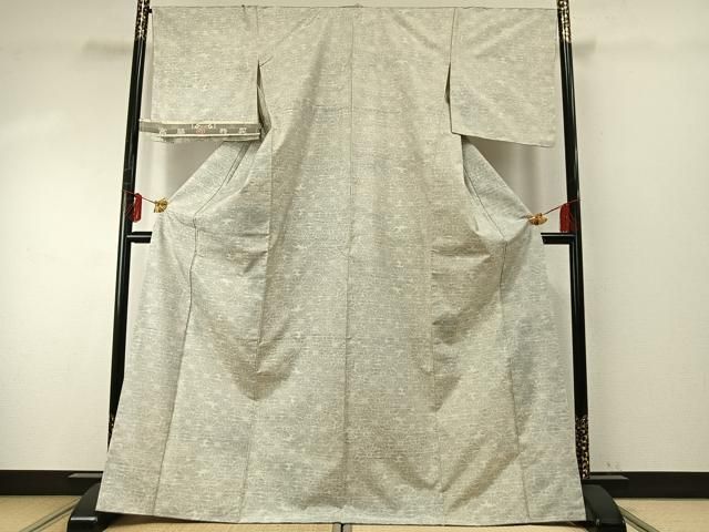 平和屋着物 本場大島紬 白大島 花尽くし 宮脇特製 反端付き 正絹 fy