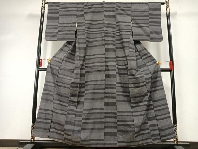 平和屋着物 結城紬 100亀甲 横段文 正絹 fy