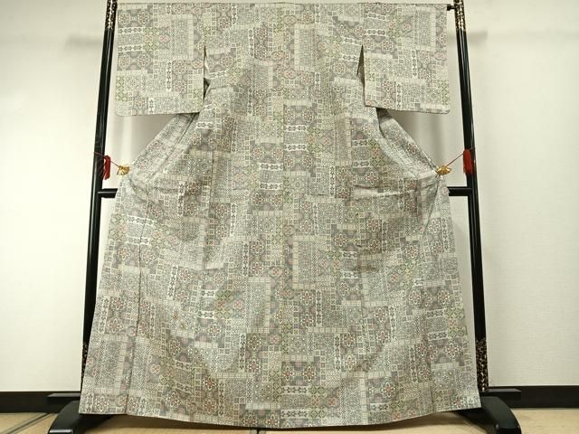 平和屋着物 本場大島紬 カタス9マルキ 色紙花文 正絹 fy