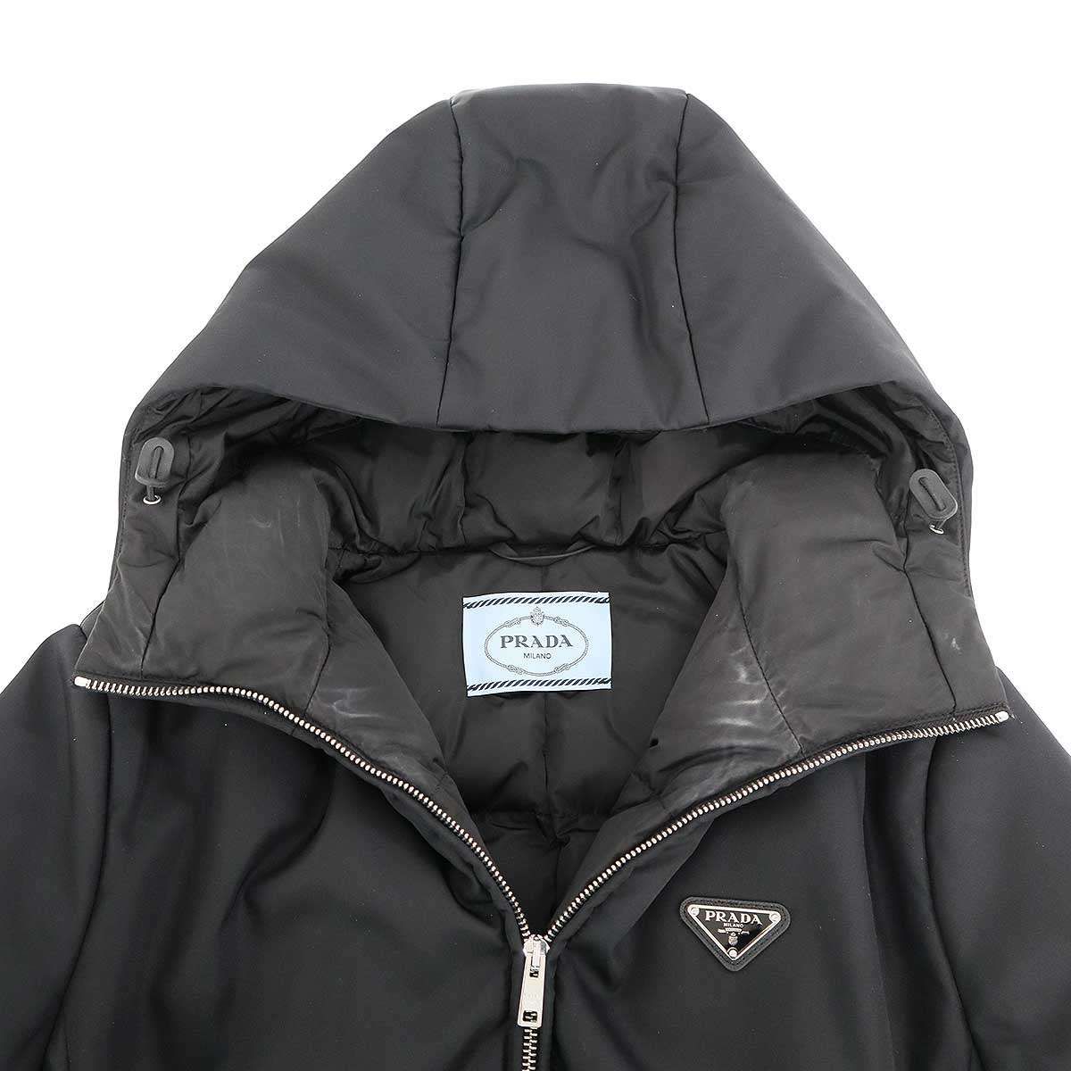 PRADA プラダ 22AW RE-NYLON ロゴプレート ダウンコート 292077