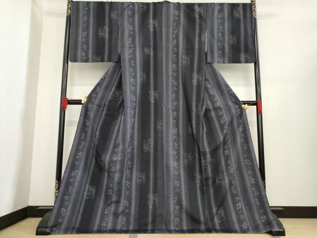 平和屋着物 結城紬 奥順 はたおり娘 80亀甲 花間道 うさぎ ロング丈 正絹 ck