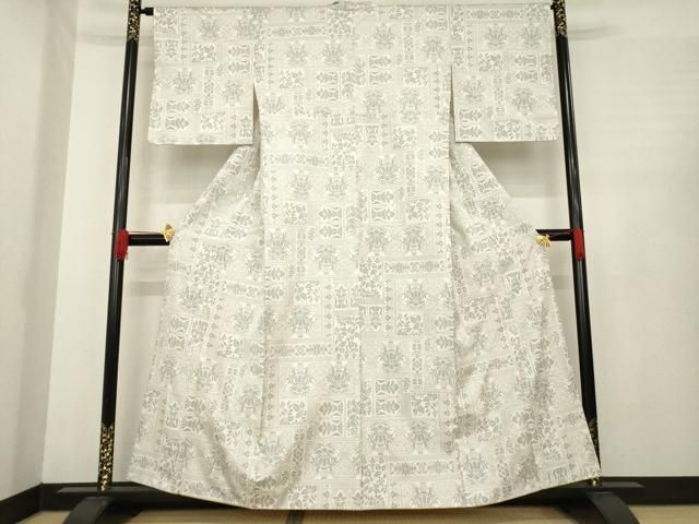 平和屋着物 本場大島紬 白大島 9マルキ 飾花文 正絹 ck