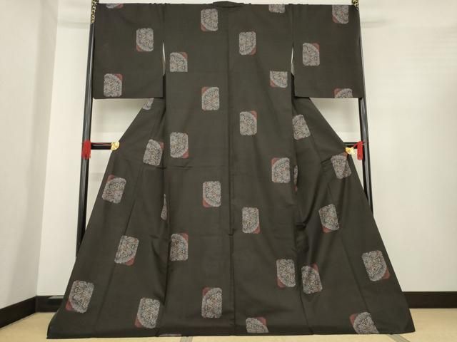 平和屋着物 本場大島紬 9マルキ 色紙花文 地空き ますいわ屋扱い ロング丈 正絹 ck