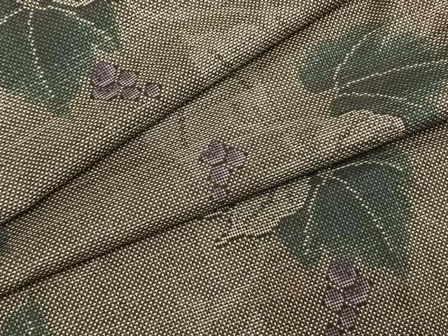 平和屋着物 本場大島紬 カタス7マルキ 葡萄蔦の葉文 正絹 fy