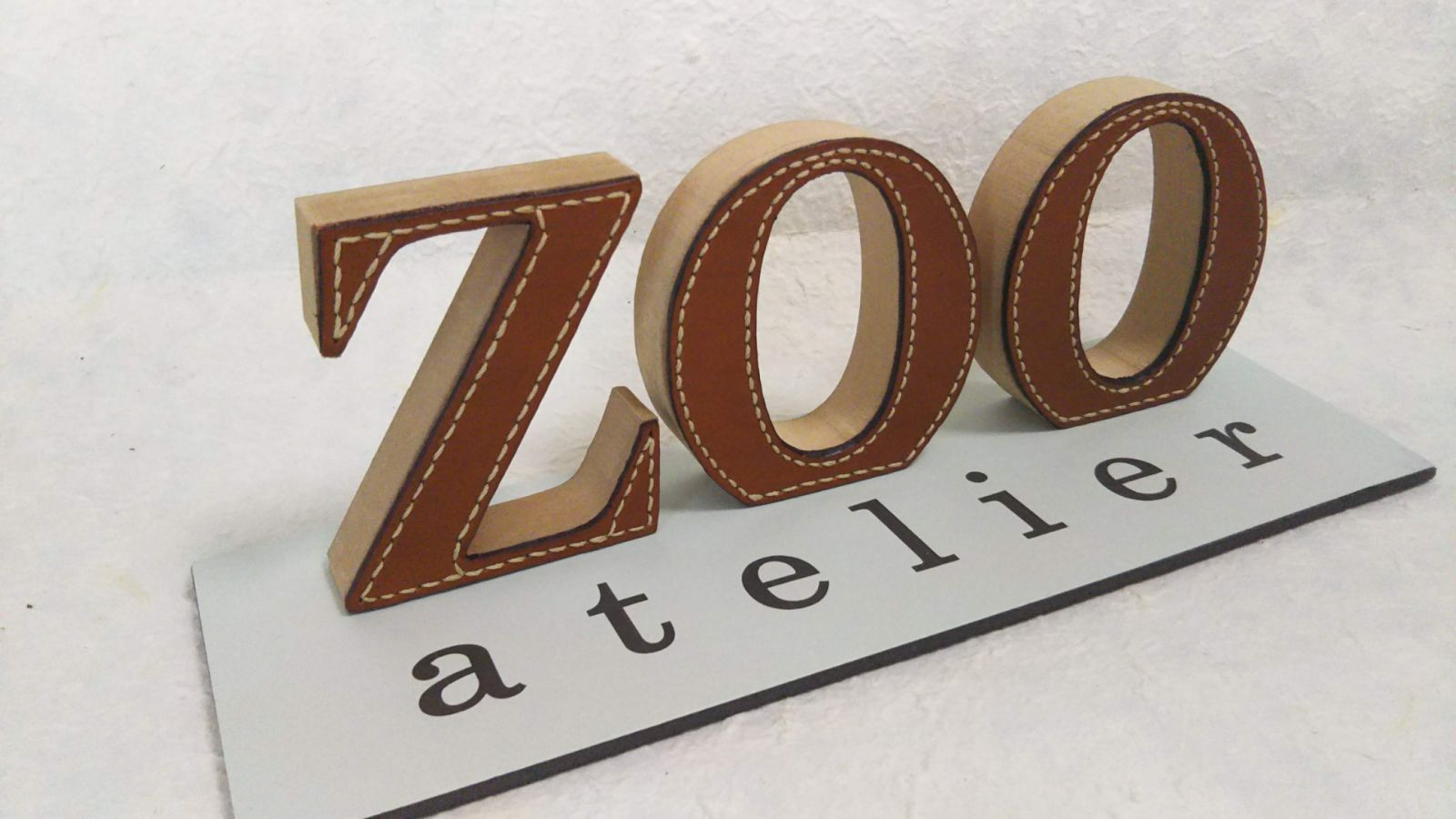 3つ折りコンパクト財布