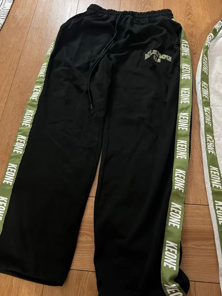 DOM キーオン ズボン ブラック XL