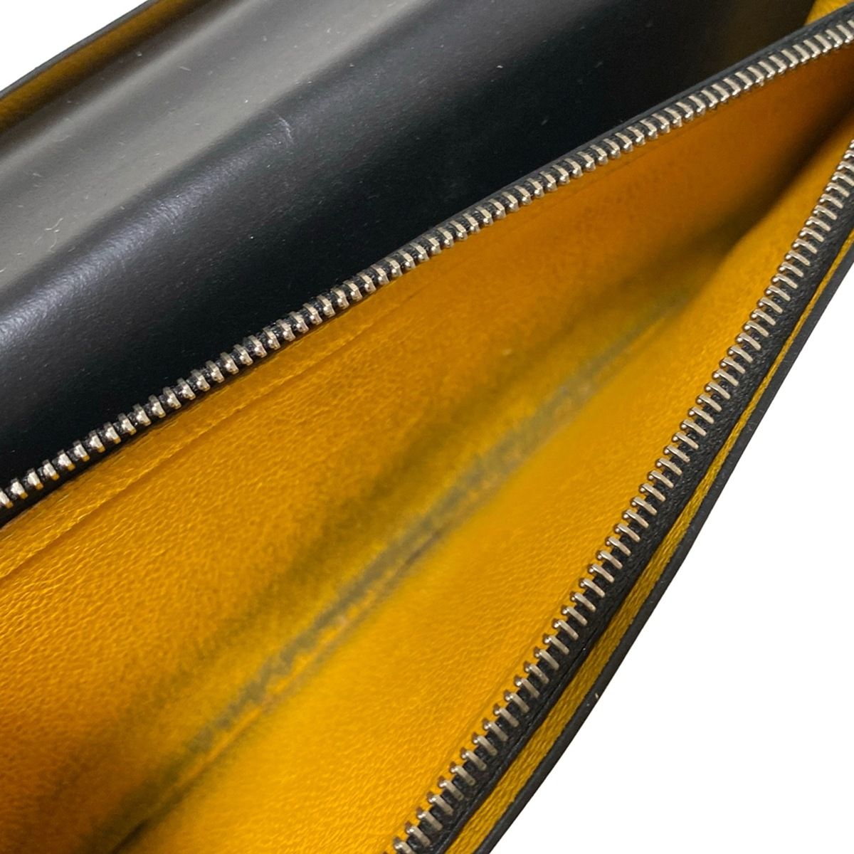 黒×ブラウン×白