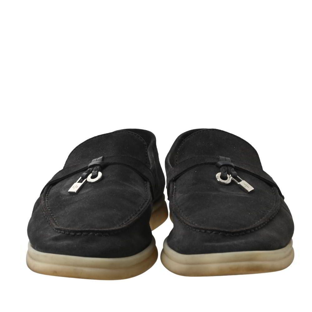 LORO PIANA サマースタイル チャーム付き スエード フラット シューズ