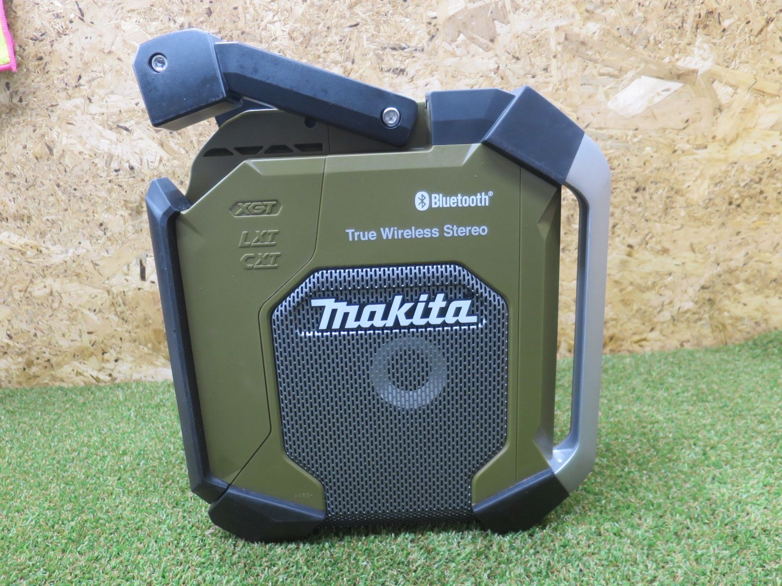 makita マキタ 40V max 充電式 ラジオ MR005G オリーブ Bluetooth 現場