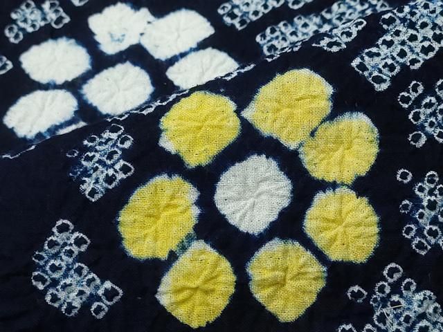 有松鳴海絞り 切嵌花文