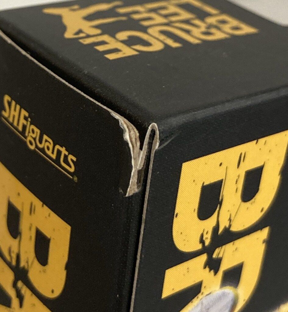 バンダイ S.H.Figuarts ブルース・リー (Yellow Track Suit) - メルカリ