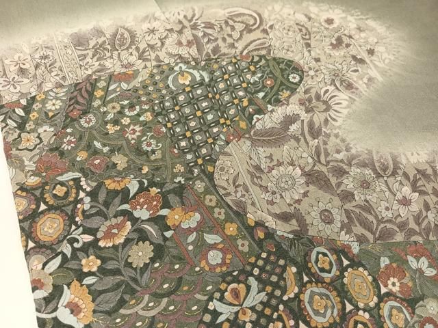 道長更紗唐草文 暈し染め